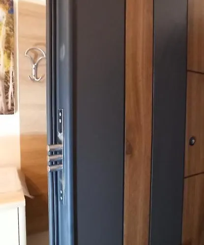 Aurora شقة سوبوتيتْسا